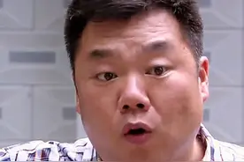 小伙帮乡亲们卖桃被质疑赚差价 结局太解气视频封面