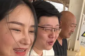 老丈人带未来女婿看赛马#老丈人和女婿 #我的乡村生活视频封面