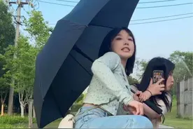 是可忍叔不可忍，叔可忍婶儿也不忍了～#嘴替 #迷惑行为大赏视频封面