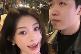 女朋友每次分开前都要吻别 #甜甜的恋爱 #狮子天秤 #塑料情侣 #当异地恋情侣见面 #恋爱技巧视频封面