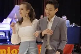 一看就会纵享丝滑#陈生伊莉娜#查尔斯顿舞 #舞出好心情视频封面