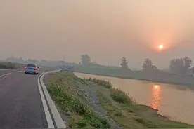 白岩松老师谈跑步，很多疾病不是治好的，而是通过运动增加免疫力战胜它#白岩松#跑步#跑步知识#马拉松#传递奔跑的力量视频封面