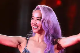 蔡依林已经知道《妥协》翻红，自信交话筒，妥皇后！#蔡依林 #妥协 #蔡依林杭州演唱会 #蔡依林uglybeauty演唱会视频封面