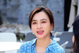 姐妹们不要自卑，自信是我们最好的装饰视频封面