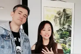 我给你全部的真心，你给我所有的绝情，我的深情专一，难以匹敌你三心二意，我为你相信了爱情，也为你带着爱死去视频封面
