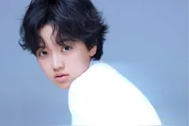 #反差 #卷毛 #以前vs现在 #变装 #我的改变只需要2年 什么叫蜕变！视频封面