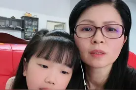 母女情深， 丫头很爱唱歌， 世界这么大还是遇见你 #爱唱歌的小女孩 #爱的陪伴视频封面