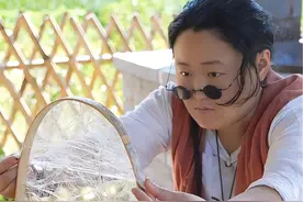 咱家龙宝再过四个月就要出生啦，给宝宝准备的第一份礼物。《自制蚕丝被》#传承文化