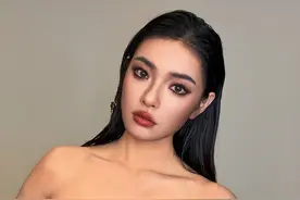 芜湖，林允仿妆来噜 #林允  #林允黑皮女王 #vogue盛典视频封面