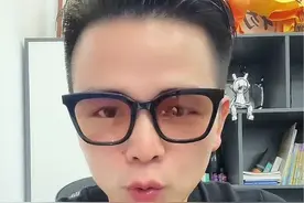 秋冬早晚温差大，给娃穿衣服一定要学会这个技巧#洋葱穿衣法 #抖音商城双十一好物节视频封面