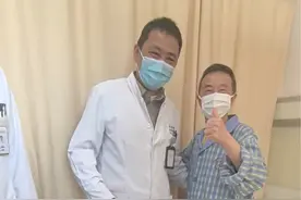 肩周炎手法松解（下集）。 手法松解是针对早期肩周炎见效较快的方式，详细可以查看上集与163集的门诊视频。#肩周炎 #肩关节疼痛 #肩关节活动受限 #骨科蔡俊丰 #手法松解视频封面