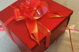 给孩子们准备六一儿童节礼盒视频封面