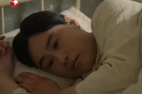 刘美心再度怀孕，可是一次意外跌倒导致她流产，而这个孩子正是何常胜梦寐以求的男孩……#邬君梅 #奚美娟 #刘钧 #东方卫视六姊妹 #六姊妹视频封面