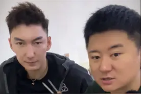 @可兰白克_13_kyranbek 可兰的第一期😜～这期主打一个从头吃到尾！#是新疆那味儿了 #新疆是个好地方 #可兰白克 #顿感兄弟vlog #热情好客的新疆人视频封面