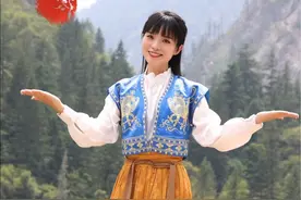 #中秋节 苏东坡千古望月名作《明月几时有》手势舞完整版#小一姐姐 #中秋节手势舞视频封面