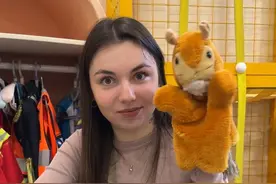 大家觉得这个细菌水平宝宝在里面玩有没有问题呀？#人类幼崽 #混血萌娃 #萌娃养成记视频封面