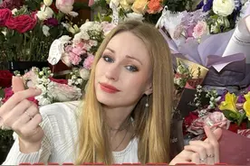 满分送花指南！只要送对花，女神才会笑开花！ #哪有女生会不喜欢花啊 #三八节爱自己 #一束花的仪式感 #chinatravel #三八节那些哄她开心的小礼物视频封面