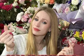 满分送花指南！只要送对花，女神才会笑开花！ #哪有女生会不喜欢花啊 #三八节爱自己 #一束花的仪式感 #chinatravel #三八节那些哄她开心的小礼物视频封面