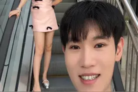 老婆腿长给我长脸#情侣日常#恋爱日常#女朋友视频封面