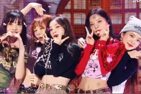 #redvelvet #cosmic #直拍 #redvelvet十周年 mbc用心了 比三中心管用 红毛十周年大发❤❤🔥视频封面