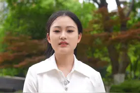 谢谢你们在熙熙攘攘的都市里与我并肩，谢谢你们在喧嚣不息的人海中与我同行，让我在冷冷清清中一直能看见热情的眼眸、炽热滚烫的心，明天谁也不知道会发生什么，我们能做只有把握当下，做好眼前事，珍惜眼前人，做好自己，越努力越幸运，加油。