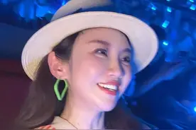今天晚上我们在临沂跟刀哥一起大合唱《大眼睛》，没来的大大小小们，你们唱了没#大眼睛#刀郎#山歌响起的地方#临沂#上热门
