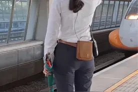 #台湾#台湾女生#高铁#工作人员视频封面
