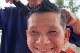 这么帅的大哥，被老6弟弟理成鸡冠头 #海哥量地球 #家具人小邝 #我的乡村生活 #夫妻日常