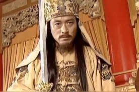 “站在你面前的是天父在人间的代言人”#杨秀清 #天父下凡 #太平天国视频封面