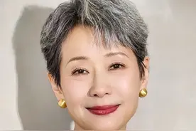 “真正的幸福，不是拥有多少财富和地位，而是拥有一颗平和感恩的心”#叶童 #明星背后故事 #新白娘子传奇 #花姐明星故事 #赵雅芝