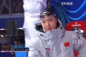 #新加坡游泳世锦赛于子迪 12岁成绩碾压同龄菲尔普斯、孙杨，副项差0.06秒领奖，主项要冲金？