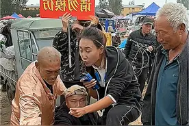 少林铁砂掌 #高手在民间 #少林功夫 #台上一分钟台下十年功 #中华武术博大精深 #非专业人士请勿模仿视频封面