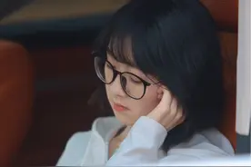 兄弟们 李含笑又哭嘴子了#魏牌全新蓝山 #行不行路上见视频封面