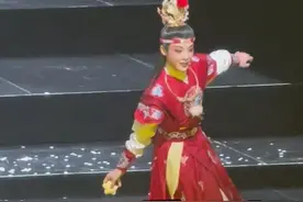 陈丽君《我的大观园》返场太可爱了，举手投足都是宝玉#嗨翻全场 #陈丽君我的大观园 #陈丽君 #红楼梦视频封面