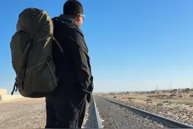 蓝战非回应被骂吃爱国饭，看过了那么多国家 中国真的很好#爱国#蓝战非#蓝战非探索地球#蓝战非的碎碎念#白昼互娱 @蓝战非