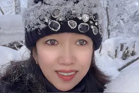 亚冬会倒计时100天，龙江冰雪旅游护航者启动，能够成为龙江冰雪领航员，为亚冬会出一份力，感到非常荣幸，这个冬天您来哈尔滨，来雪乡，一鹿愿为您领航。 #旅行推荐官 #亚冬会 #雪乡 #哈尔滨旅游攻略 #龙江冰雪旅游护航者视频封面
