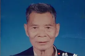 李富胜是山东临朐人，一级战斗英雄，曾荣获6次一等功、3次二等功和10次三等功。然而，直到他逝世后，儿子李新和母亲整理他的遗物时，才发现父亲收藏的记事本，这才知道李富胜一生深藏功与名。李新说：“父亲不愿被报道，说跟他一起从山东过来的鲁南儿女，十八九岁都牺牲在这里，他有一种愧疚。所以一直到去世的时候，他都没有回去过。”#战斗英雄视频封面