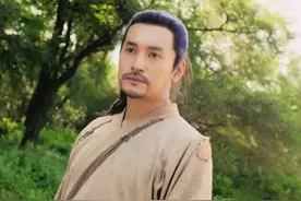 文松也有这么爷们的时刻啊，看得人热血沸腾的#鹊刀门传奇 #文松打戏 #文松 #娱乐评论大赏视频封面