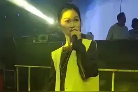 “远方谁，为了谁，一直望穿秋水，你若三冬来” #阿悠悠 #你若三冬 @DOU+小助手视频封面