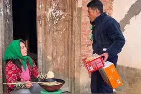 这女的太能吃了，养不起…… #2025就要passion #剥罗森翻车版 #萌娃版剥罗森 #我脑袋里全是剥罗森 #看土味视频品百味人生视频封面