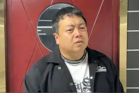 有这种室友你们几点回寝？ #搞笑 #看一次笑一次 #万万没想到 #fyp #当你累了一天回到寝室视频封面