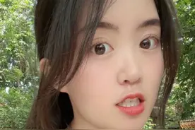 泰国曼谷的乍都乍周末市场值得逛吗？ #信赖泰国 #游泰国越玩越开心 #泰兰德的夏天永不停歇 #遇见美好目的地视频封面