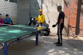 外卖小哥快乐的一天@绿源电动车  #绿源液冷电动车#国球实力绿源助力 #宾宾乒乓球教学 #王开乒乓球 #王开装外卖小哥视频封面
