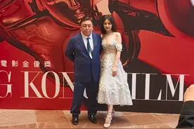 #王晶导演 的晶女郎#云千千 真漂亮，王晶最近最宠爱她！#第41届香港电影金像奖视频封面