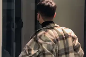 自己赚钱自己花，东北高质量男性（梗）的独居夜生活🌝#vlog日常视频封面