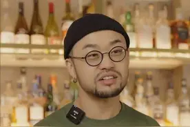 春天就要有春天该有的样子，喝酒也不例外❗️#青岛啤酒 #青岛啤酒原浆#顺时而食鲜上加鲜视频封面