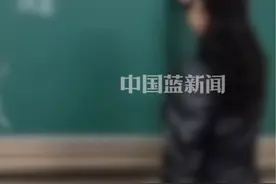 家长会碰到很会安慰人的班主任，“70分算不错，80分很优秀，90分是梦想”。孩子考50分多的家长别着急，要平常心。视频封面