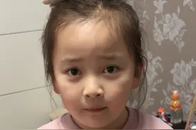我当然知道，那不是我的月亮，但有一刻，月亮的确照在了我身上#小学生 #配音 #月亮 #文案#朗诵@DOU+小助手视频封面