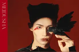 他是抖音时尚创作者，也是从田间走向世界的超模 #在伦敦时装周看见中国时尚#hello时尚季#陆仙人#超模#时装周视频封面