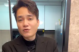 家常盐焗鸡蒸饭，喷香又管饱视频封面